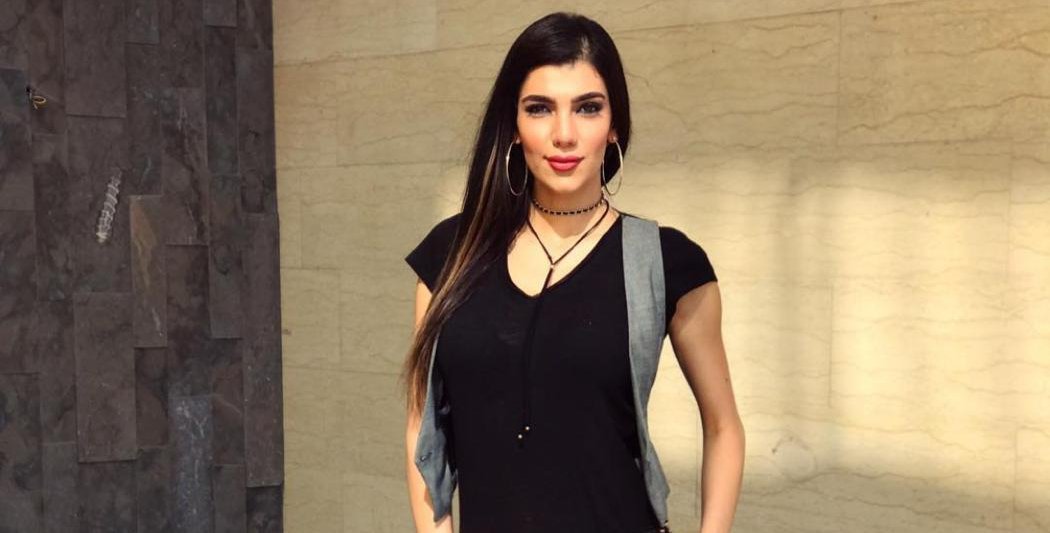 الإعلامية Anwaar Abu Hamdan تنشر هذا ال تزامنًا مع التطورات السياسية في لبنان - صورة مميزة صورة مميزة: الإعلامية Anwaar Abu Hamdan تنشر هذا ال تزامنًا مع التطورات السياسية في لبنان