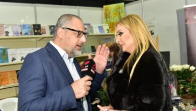 صورة توضيحية - د.زينة جرادي من القاهرة الى بيروت تحتفل بتوقيع كتابها خربشات وروايتها سجينة وأبرز الحضور جورج قرداحي وزاهي وهبي وهبه قواص