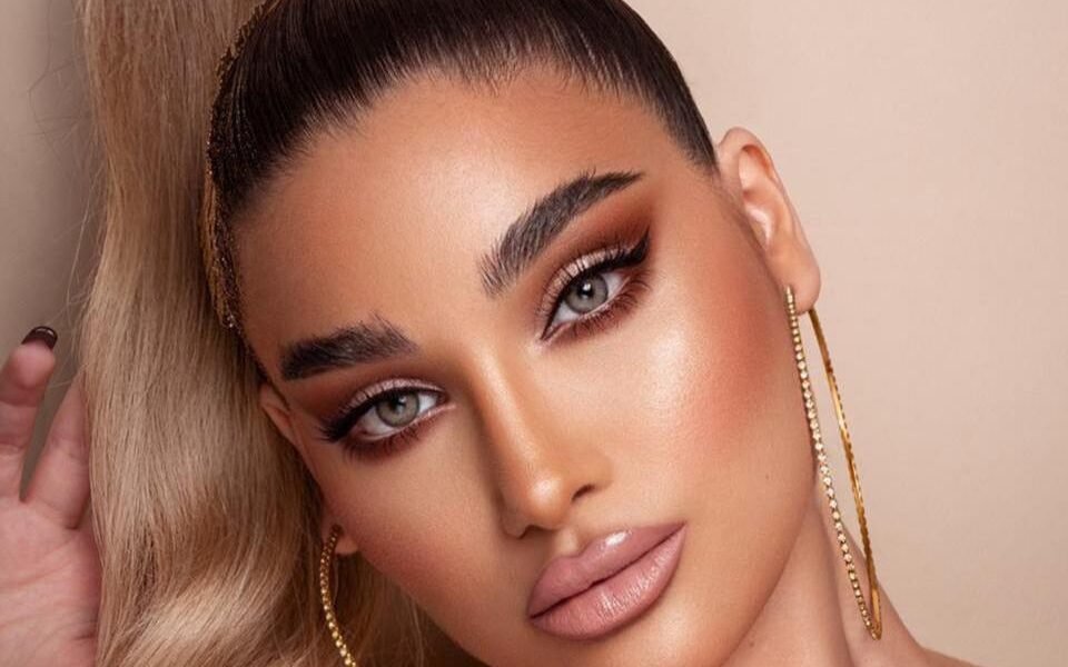 الموديل السعودية شيرين مكي نقشبندي تطلق فلترها ال بعنوان المرأة القوية - صورة مميزة الموديل السعودية شيرين مكي نقشبندي تطلق فلترها ال بعنوان المرأة القوية