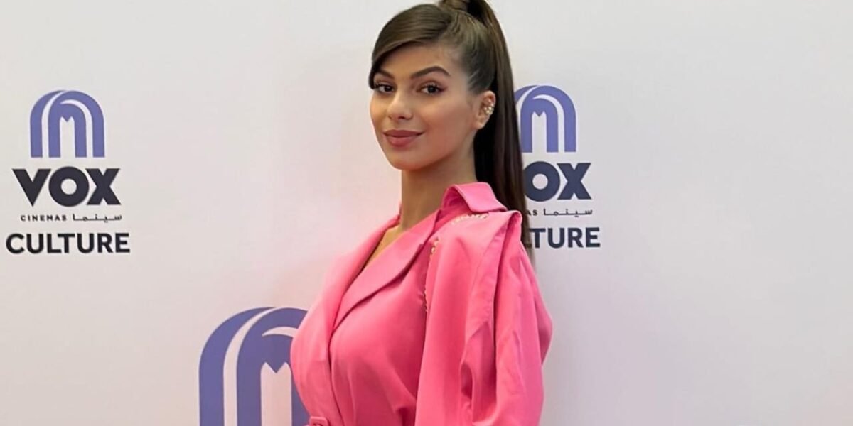من هي المؤثرة اللبنانية آية الحاج علي؟