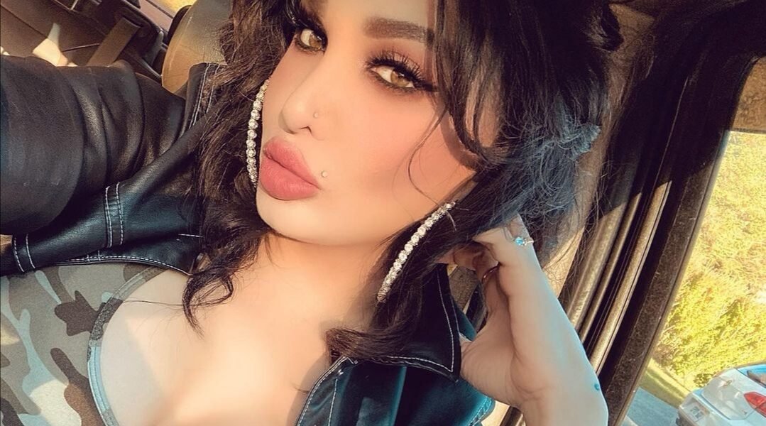 mayawith love تثير الجدل عبر الانستغرام