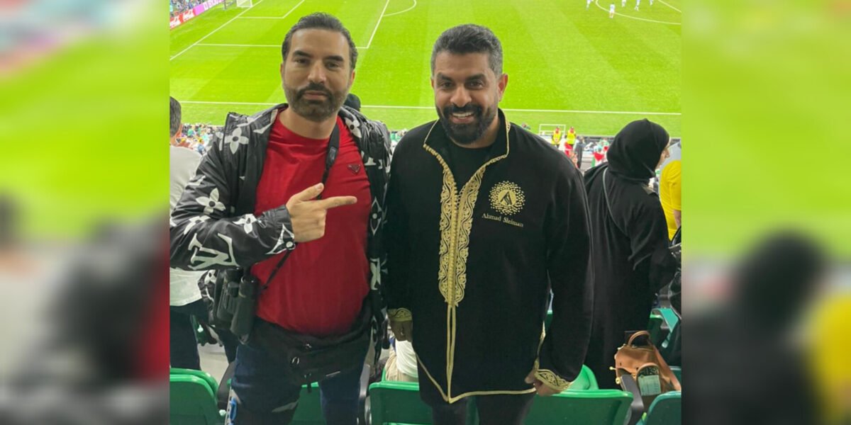 أحمد سليمان رفقة الدكتور سمايلي في ليلة تأهل المغرب