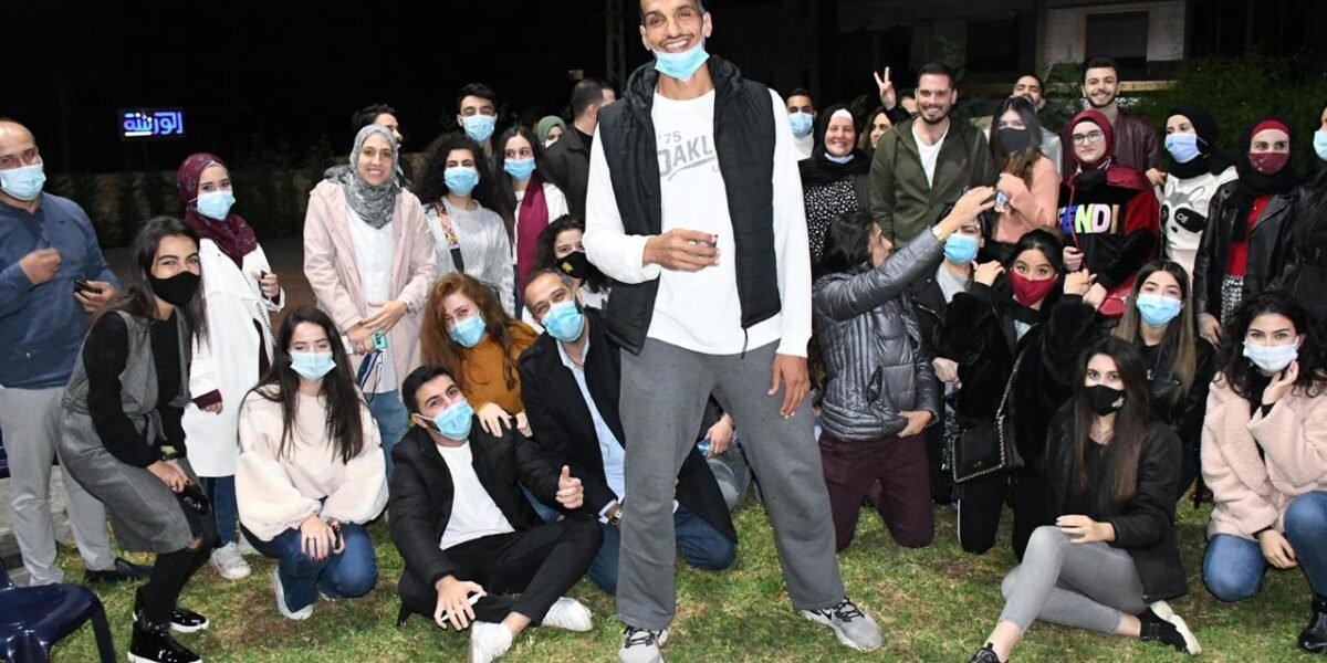 أسطورة كرة السلّة العربيّة إسماعيل أحمد في الورشة