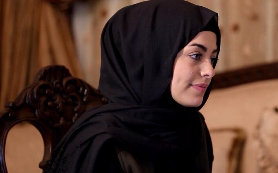 إسراء أبوطعام تكتب لبنان أصبح موبوءاً على كافة الأصعدة والطبقة الحاكمة فشلت في لجم الأزمة