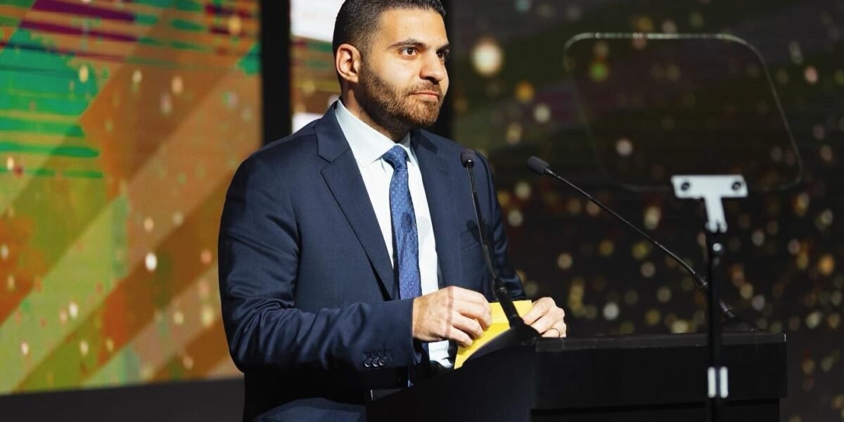 الدكتور إيلي متري رائد الروبوتات والذكاء الاصطناعي في السعودية يقود مستقبل التكنولوجيا الذكية