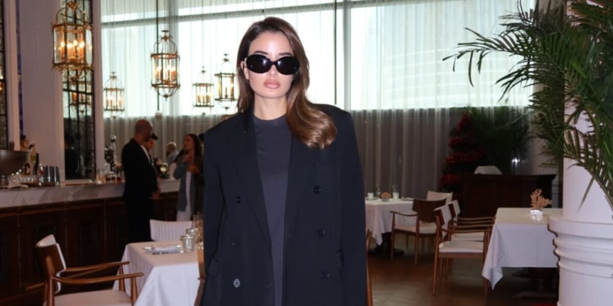 المؤثرة جوليا حسين/ Julia Hussein تستعد للمشاركة ضمن فعاليات أسبوع الموضة في أوروبا - صورة مميزة صورة مميزة: المؤثرة جوليا حسين/ Julia Hussein تستعد للمشاركة ضمن فعاليات أسبوع الموضة في أوروبا