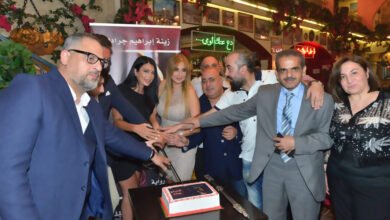 زينة جرادي تحتفل بنجاح روايتها سجينة بين قضبان الزمن