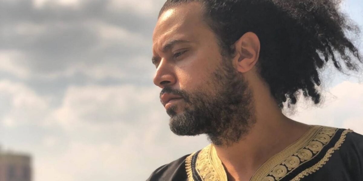 صورة مميزة: عبد الفتاح جريني يستعد لطرح أغنيته الجديدة