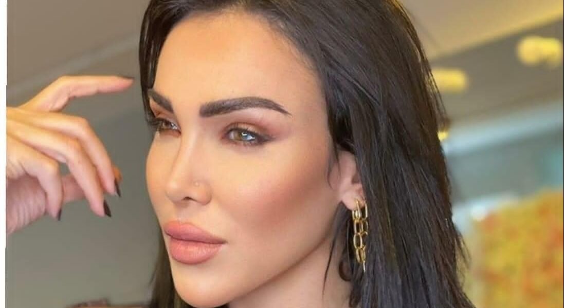 نتالي حجيج الشهيرة بـ جعدانيستا معشوقة الملايين بحسها الفكاهي